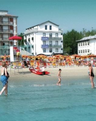 Hotel Iride & Spa Cesenatico Ngoại thất bức ảnh