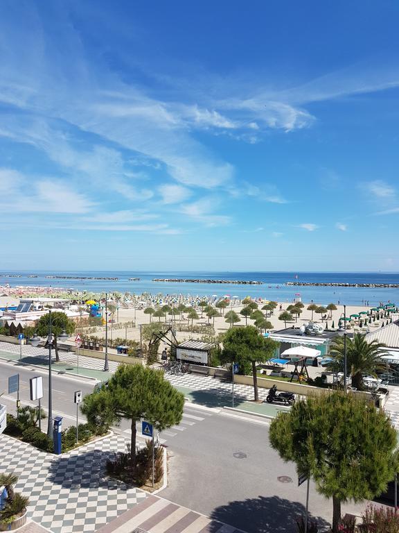 Hotel Iride & Spa Cesenatico Ngoại thất bức ảnh