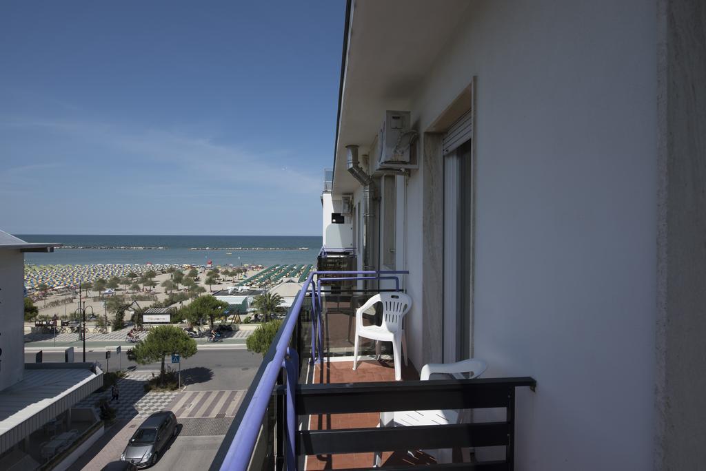 Hotel Iride & Spa Cesenatico Ngoại thất bức ảnh